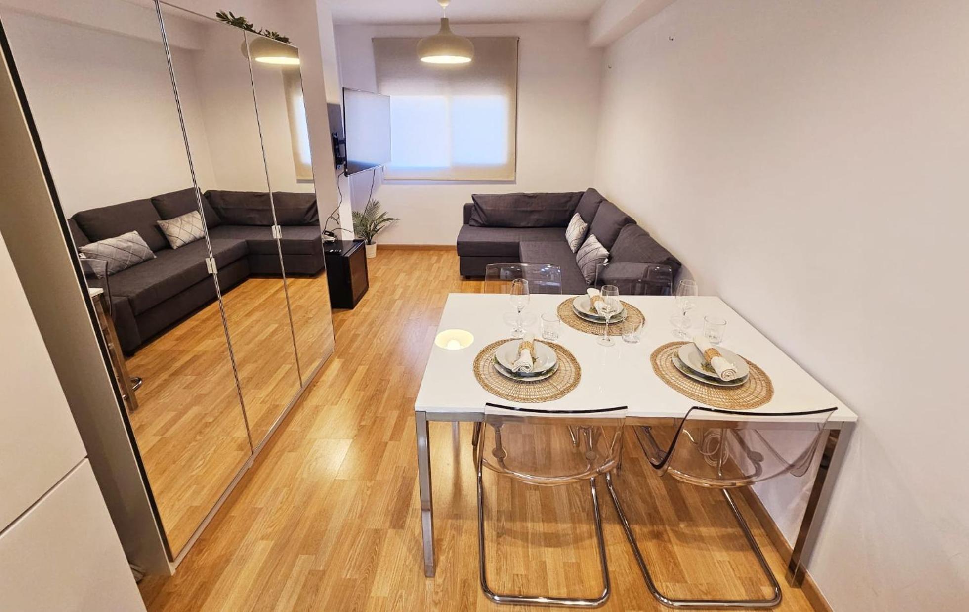 شقة La Casita De Lu Parking Incluido كاستيون ذي لا بلاند المظهر الخارجي الصورة